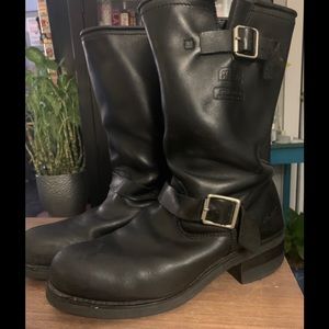 Black leather steel toe boot